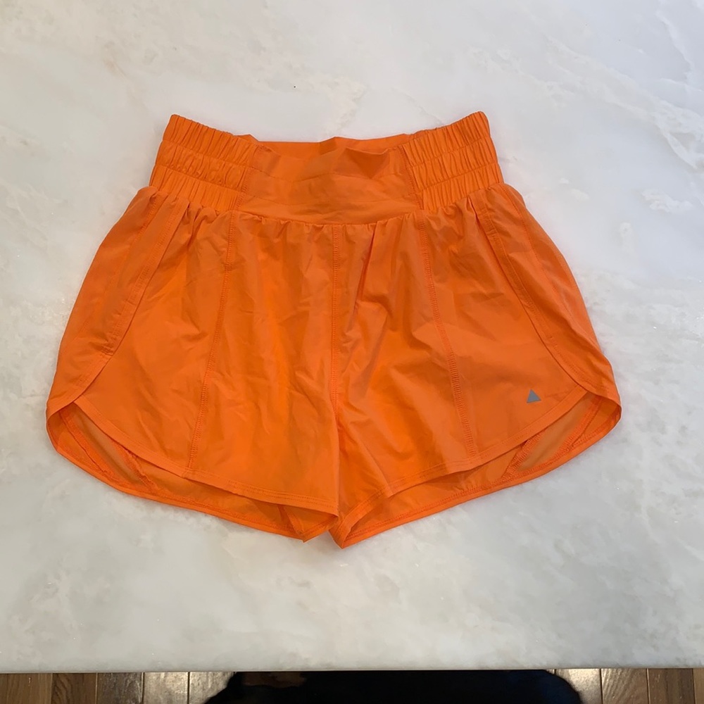 Balance Athletica Breeze short